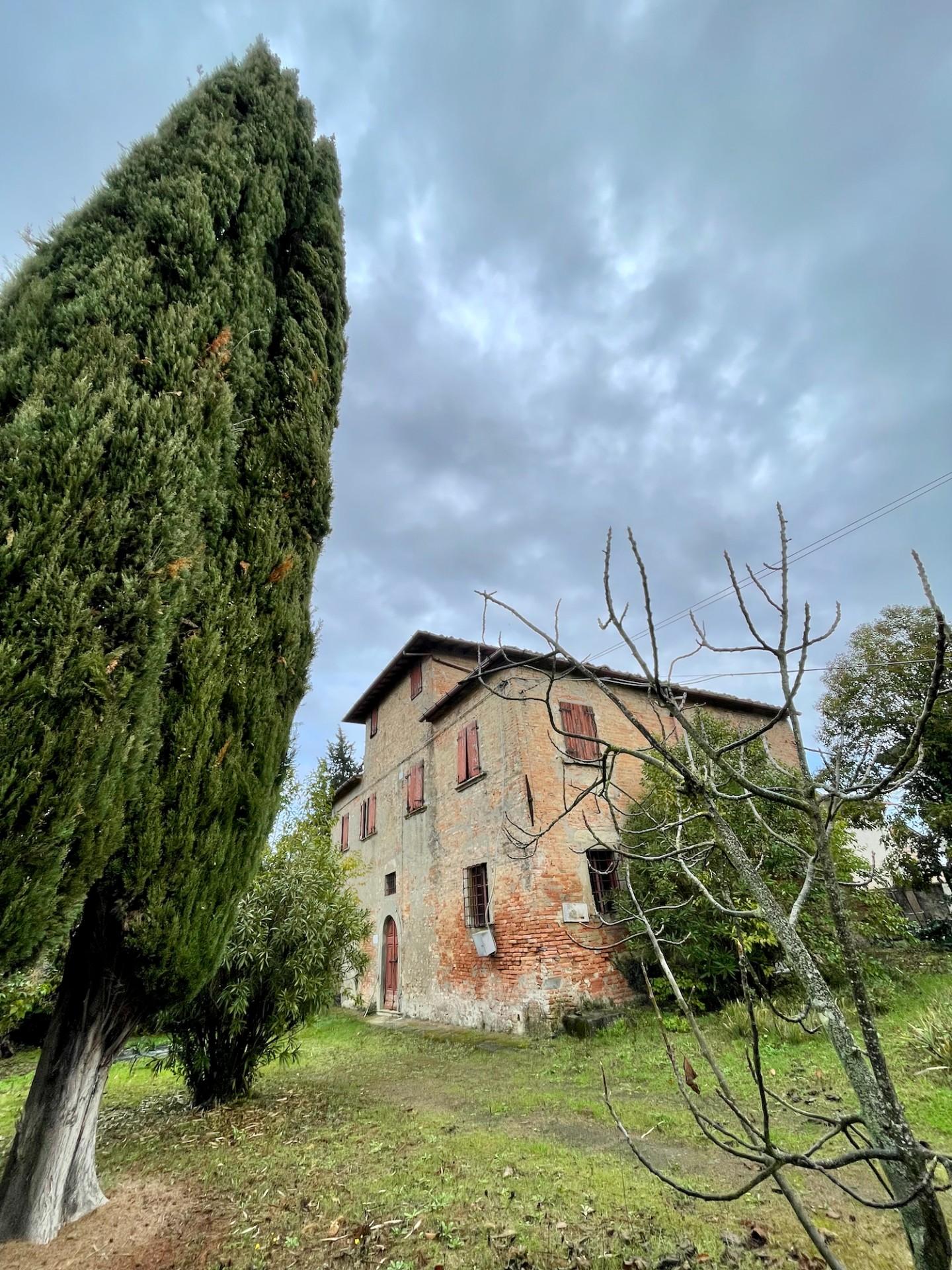 Villa in vendita a San Miniato, 51 locali, prezzo € 850.000 | PortaleAgenzieImmobiliari.it