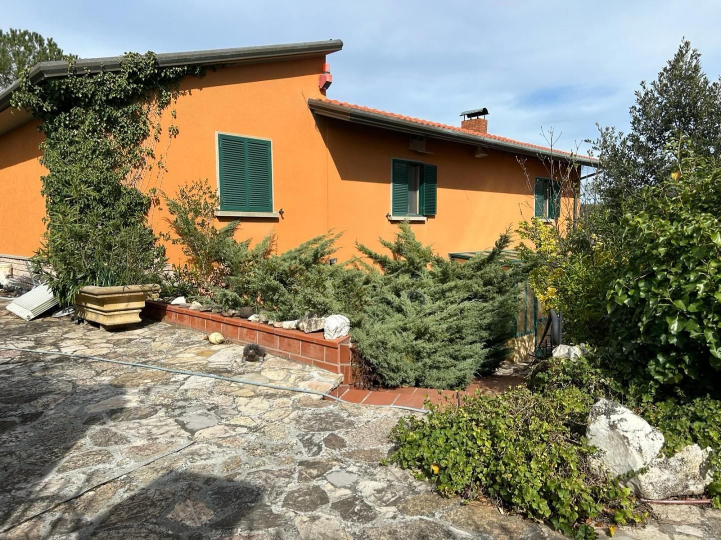 Villa in vendita a Riparbella, 6 locali, prezzo € 835.000 | PortaleAgenzieImmobiliari.it