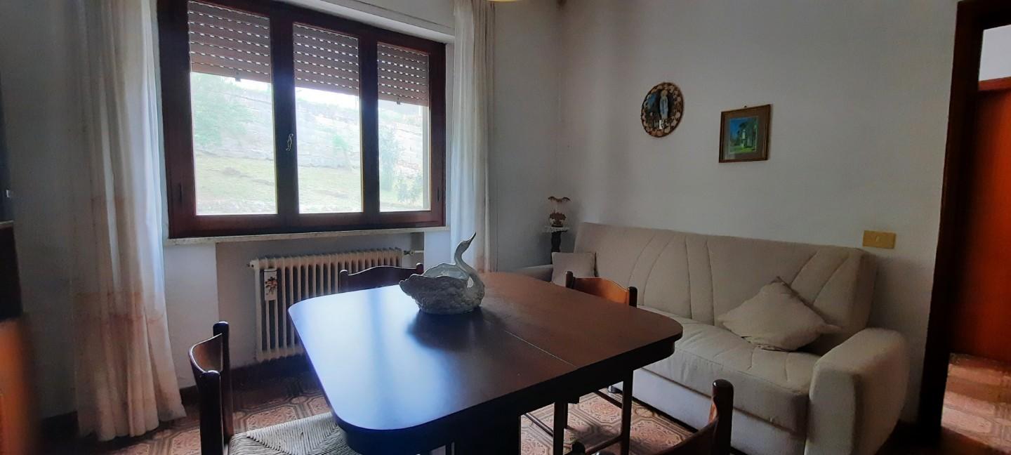 Appartamento in vendita a Montopoli in Val d'Arno, 7 locali, prezzo € 149.000 | PortaleAgenzieImmobiliari.it