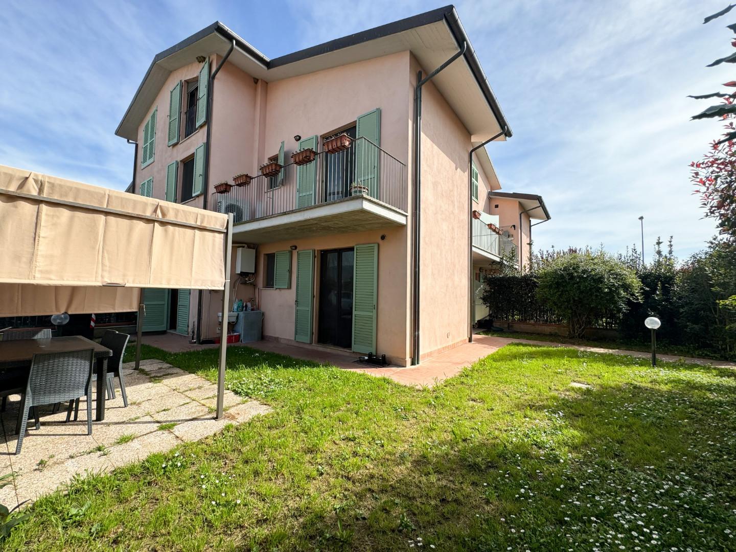 Villa Tri-Quadrifamiliare in vendita a Cascina, 5 locali, prezzo € 345.000 | PortaleAgenzieImmobiliari.it