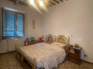 Appartamento in vendita a Calci, 4 locali, prezzo € 90.000 | PortaleAgenzieImmobiliari.it