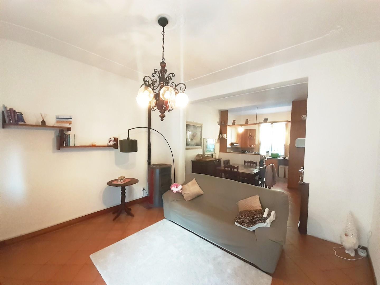 Appartamento in vendita a Portovenere, 4 locali, prezzo € 240.000 | PortaleAgenzieImmobiliari.it