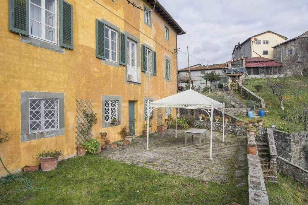 Villa in vendita a Coreglia Antelminelli, 3 locali, prezzo € 1.200.000 | PortaleAgenzieImmobiliari.it