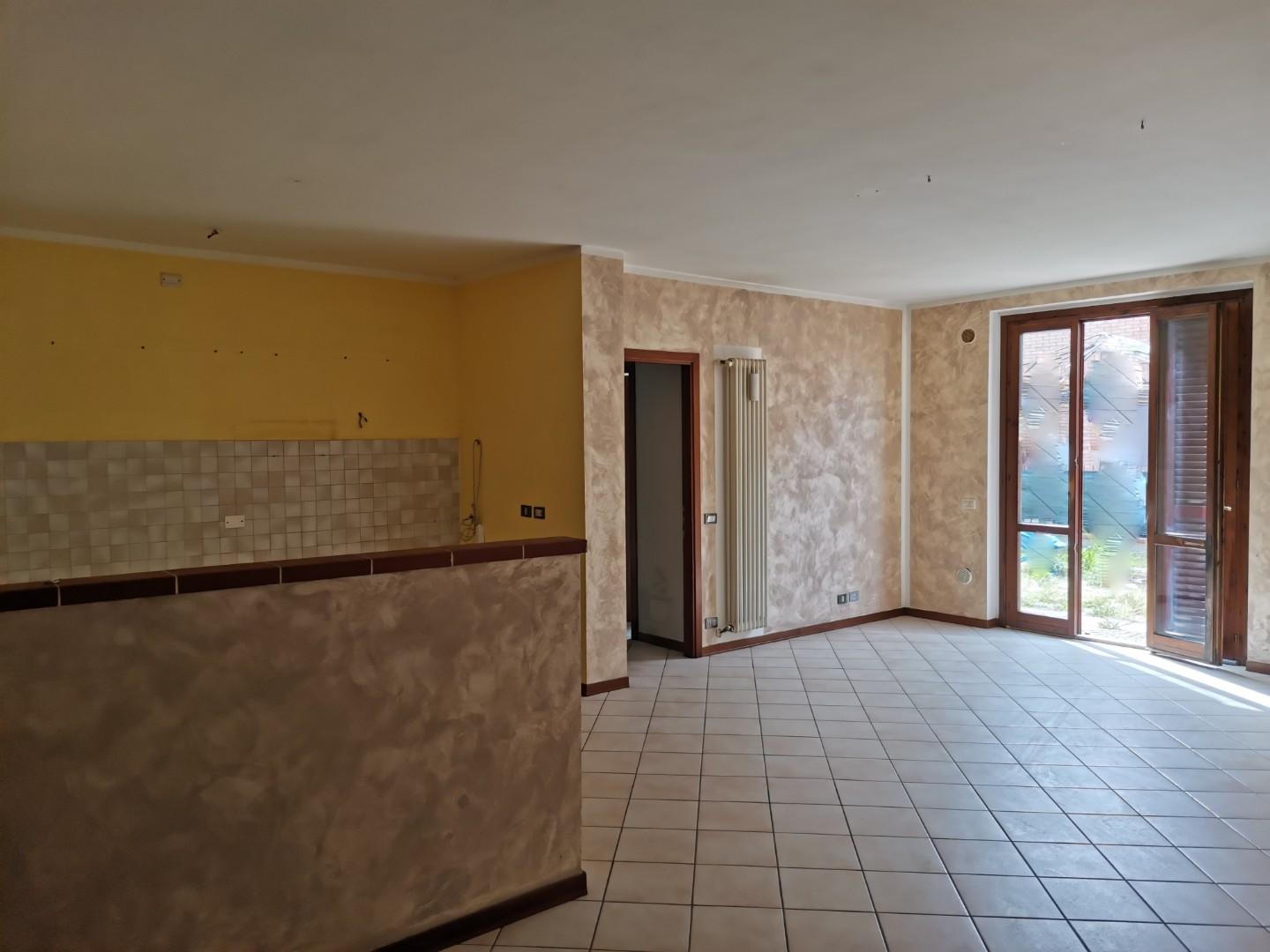 Villa Tri-Quadrifamiliare in vendita a Colle di Val d'Elsa, 4 locali, prezzo € 260.000 | PortaleAgenzieImmobiliari.it