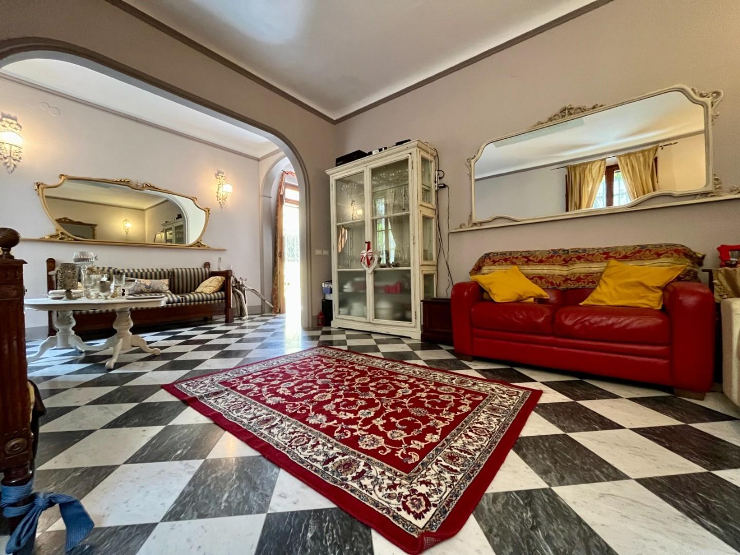 Villa Bifamiliare in vendita a Pisa, 8 locali, prezzo € 449.000 | PortaleAgenzieImmobiliari.it