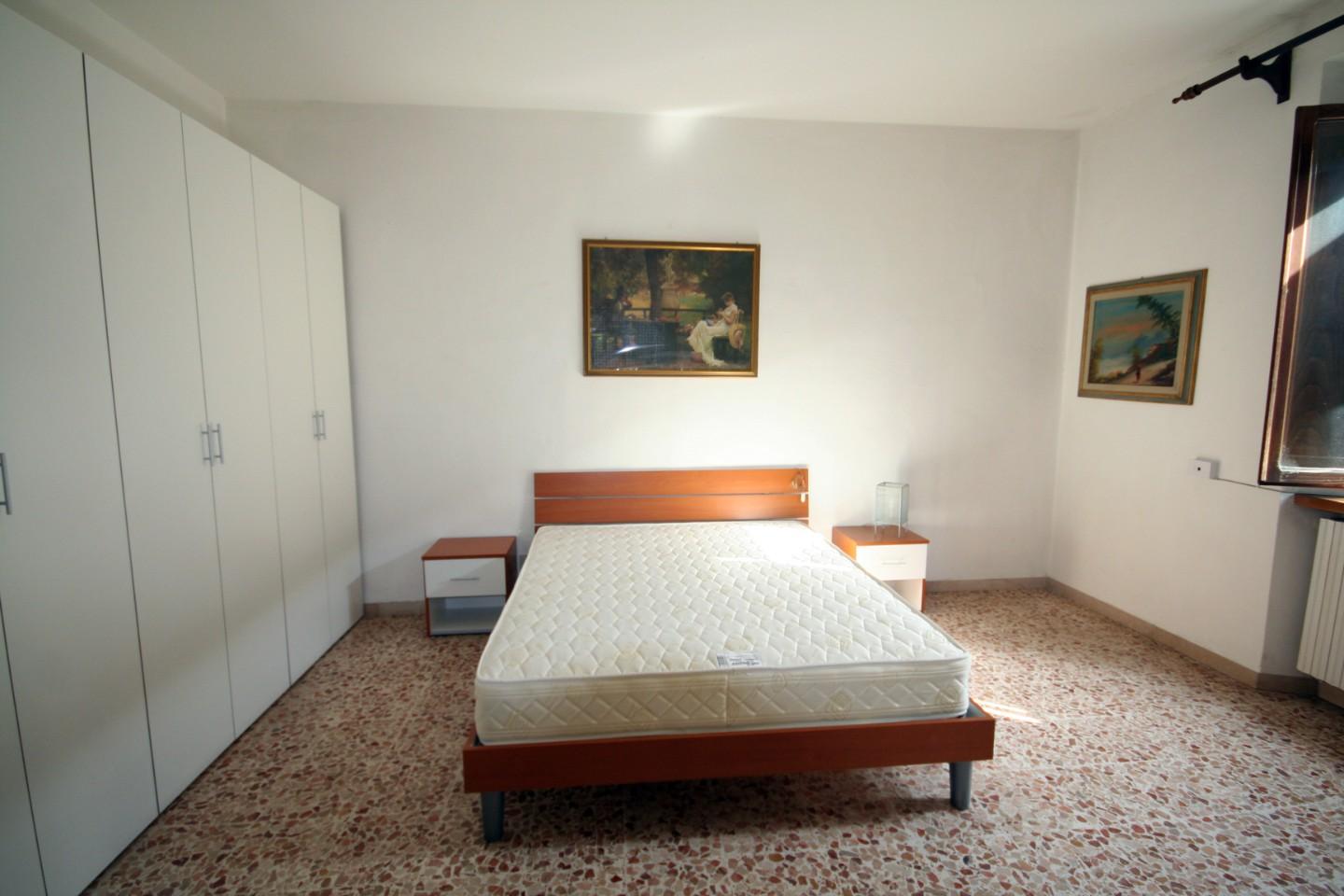 Appartamento in vendita a Barga, 4 locali, prezzo € 85.000 | PortaleAgenzieImmobiliari.it
