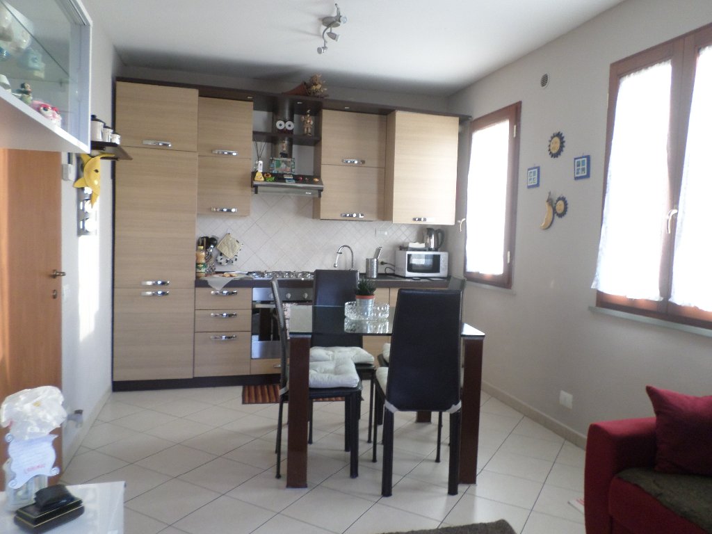 Appartamento in vendita a Santa Maria a Monte, 2 locali, prezzo € 80.000 | PortaleAgenzieImmobiliari.it