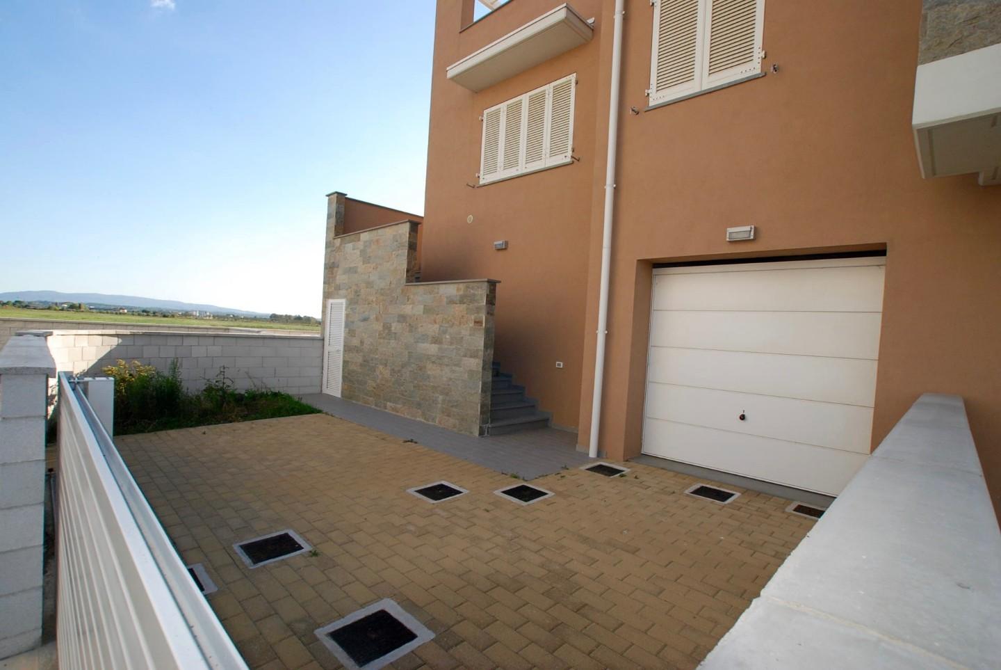 Appartamento in vendita a Pontedera, 3 locali, prezzo € 228.000 | PortaleAgenzieImmobiliari.it