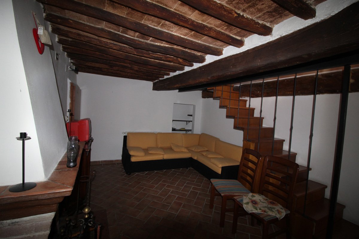 Appartamento in vendita a Murlo, 4 locali, prezzo € 99.000 | PortaleAgenzieImmobiliari.it