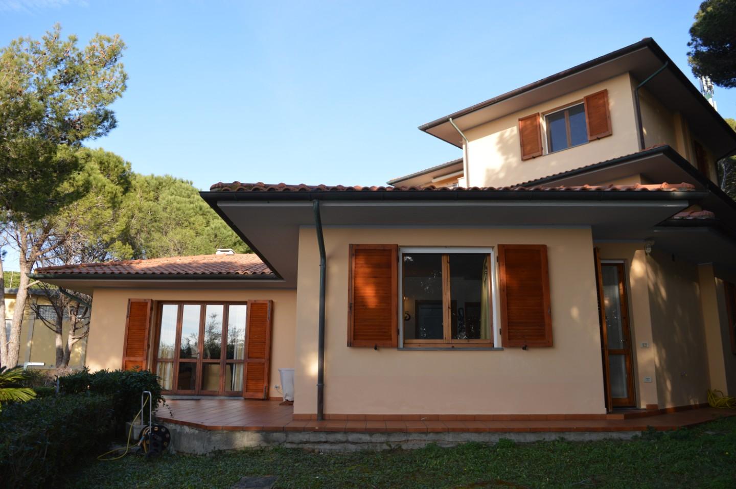 Villa in vendita a Rosignano Marittimo, 16 locali, prezzo € 1.300.000 | PortaleAgenzieImmobiliari.it