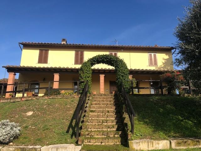 Rustico / Casale in vendita a Montopoli in Val d'Arno, 11 locali, prezzo € 850.000 | PortaleAgenzieImmobiliari.it