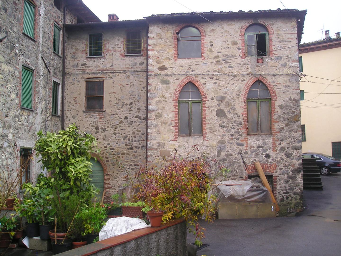 Rustico / Casale in vendita a Borgo a Mozzano, 3 locali, prezzo € 130.000 | PortaleAgenzieImmobiliari.it