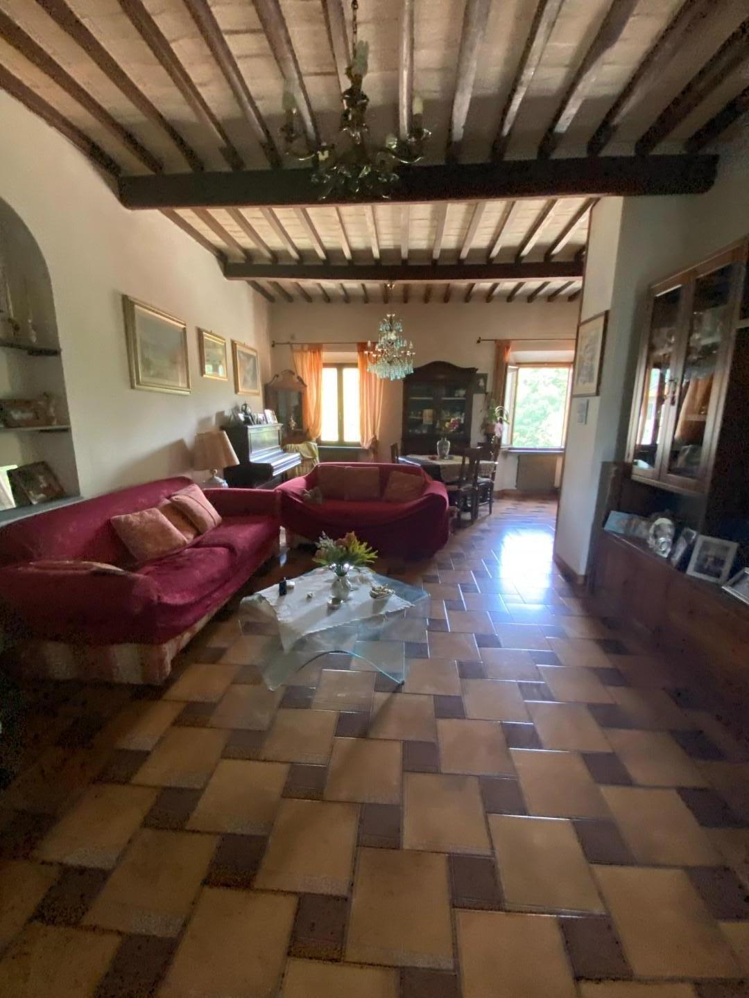 Appartamento in vendita a San Giuliano Terme, 5 locali, prezzo € 185.000 | PortaleAgenzieImmobiliari.it