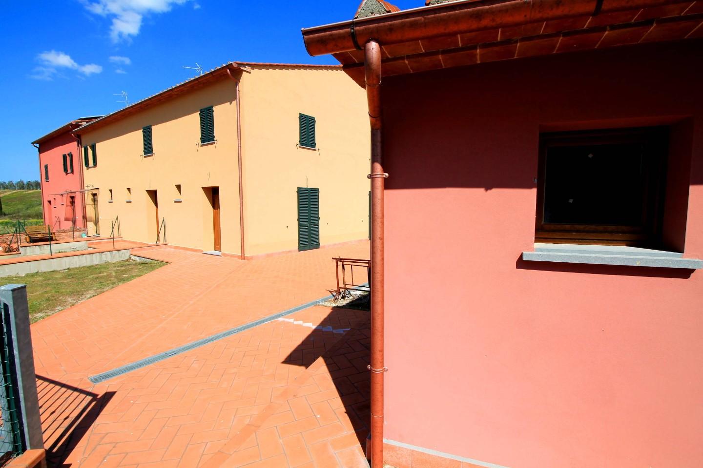 Rustico / Casale in vendita a Vinci, 5 locali, prezzo € 280.000 | PortaleAgenzieImmobiliari.it