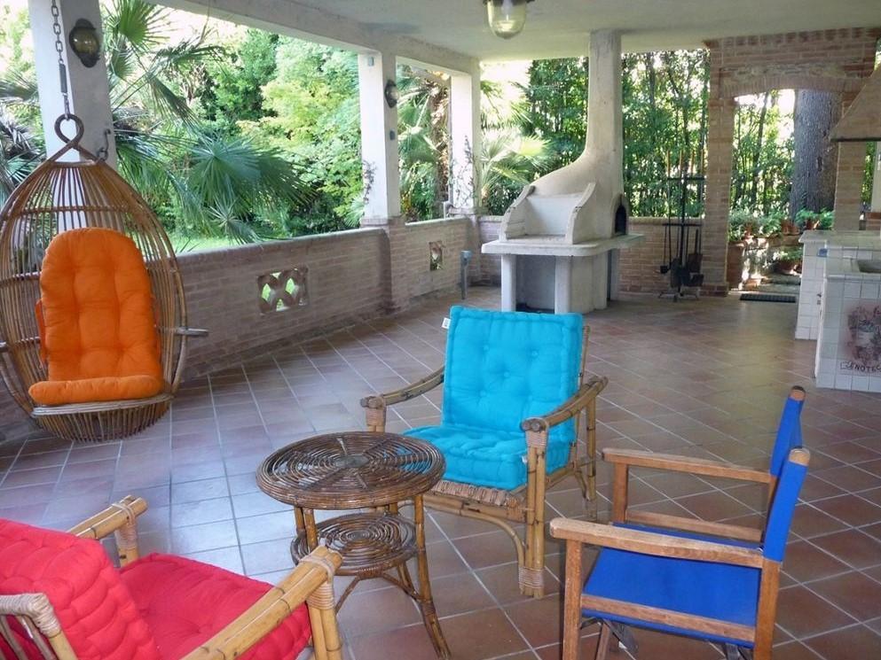 Villa Tri-Quadrifamiliare in vendita a Sarzana, 7 locali, prezzo € 380.000 | PortaleAgenzieImmobiliari.it