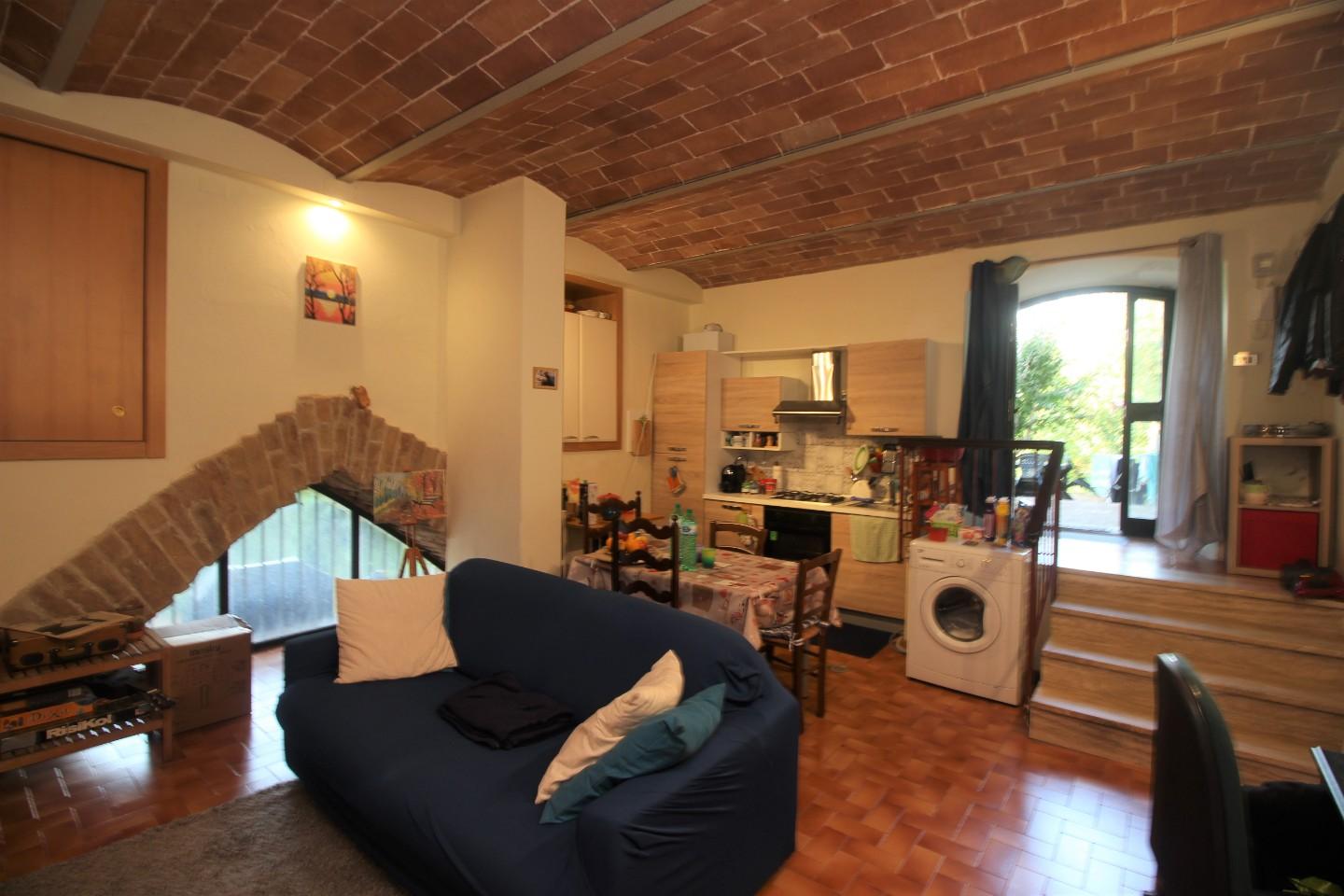 Appartamento in vendita a Siena, 2 locali, prezzo € 250.000 | PortaleAgenzieImmobiliari.it