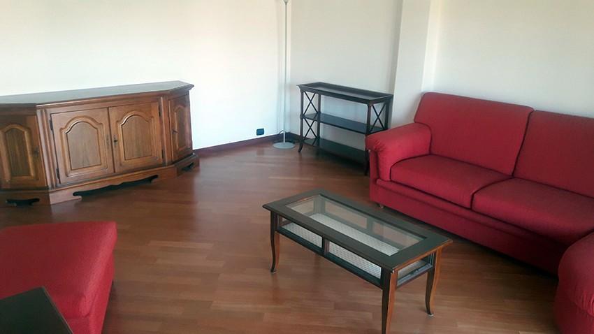 Appartamento in affitto a Sarzana, 5 locali, prezzo € 700 | PortaleAgenzieImmobiliari.it
