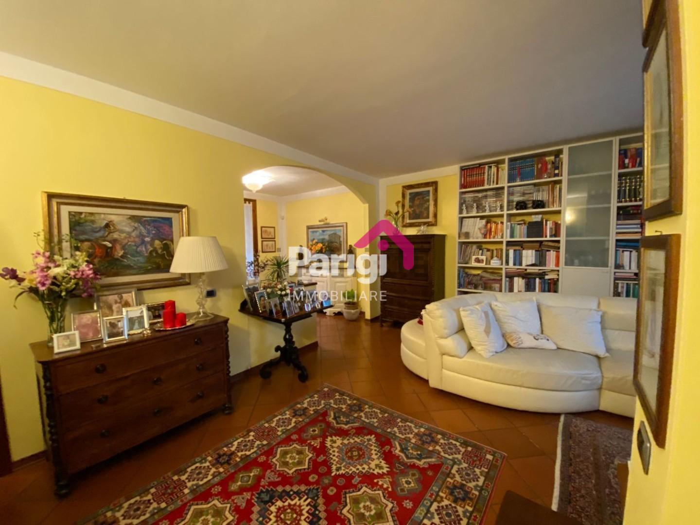 Villa a Schiera in vendita a Poggio a Caiano, 6 locali, prezzo € 539.000 | PortaleAgenzieImmobiliari.it