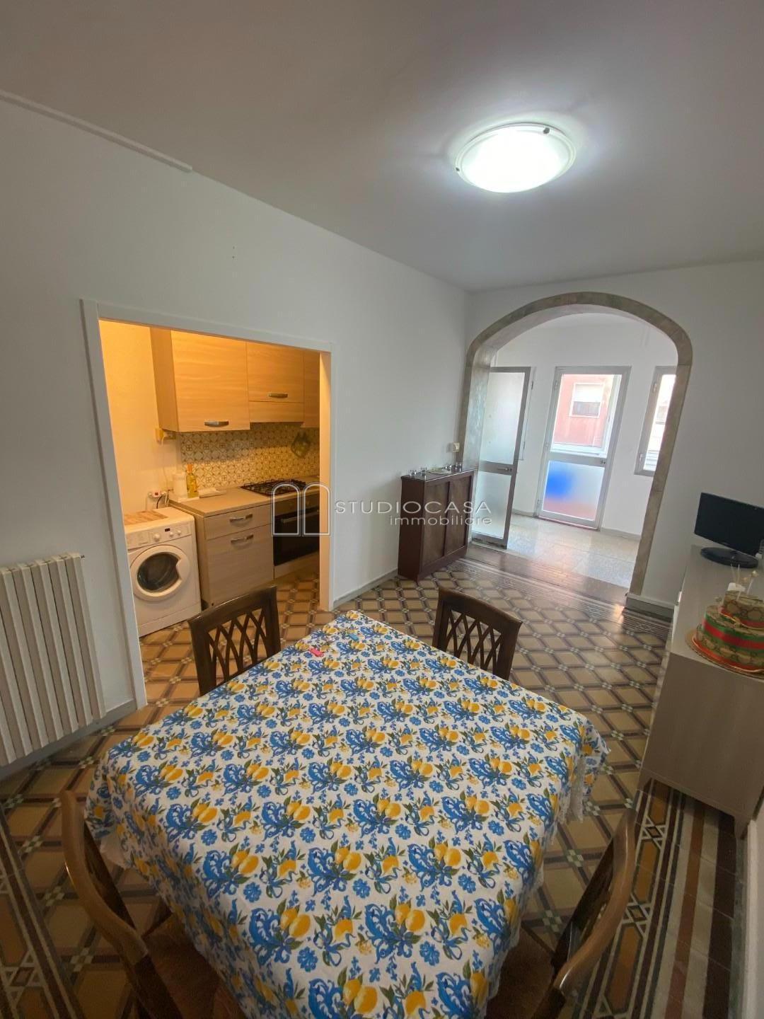 Appartamento in vendita a Pisa, 6 locali, prezzo € 390.000 | PortaleAgenzieImmobiliari.it