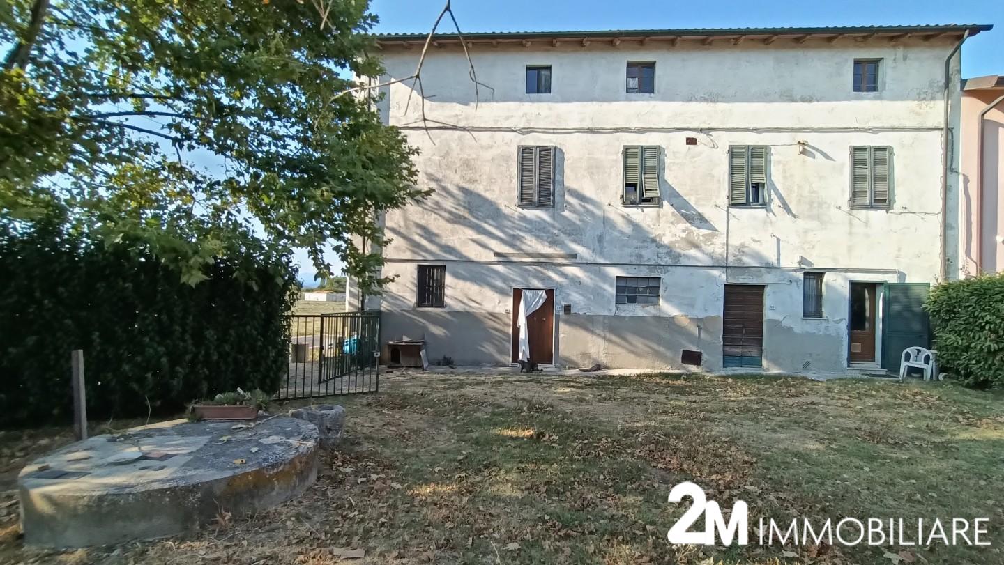 Soluzione Semindipendente in vendita a San Giuliano Terme, 12 locali, prezzo € 265.000 | PortaleAgenzieImmobiliari.it