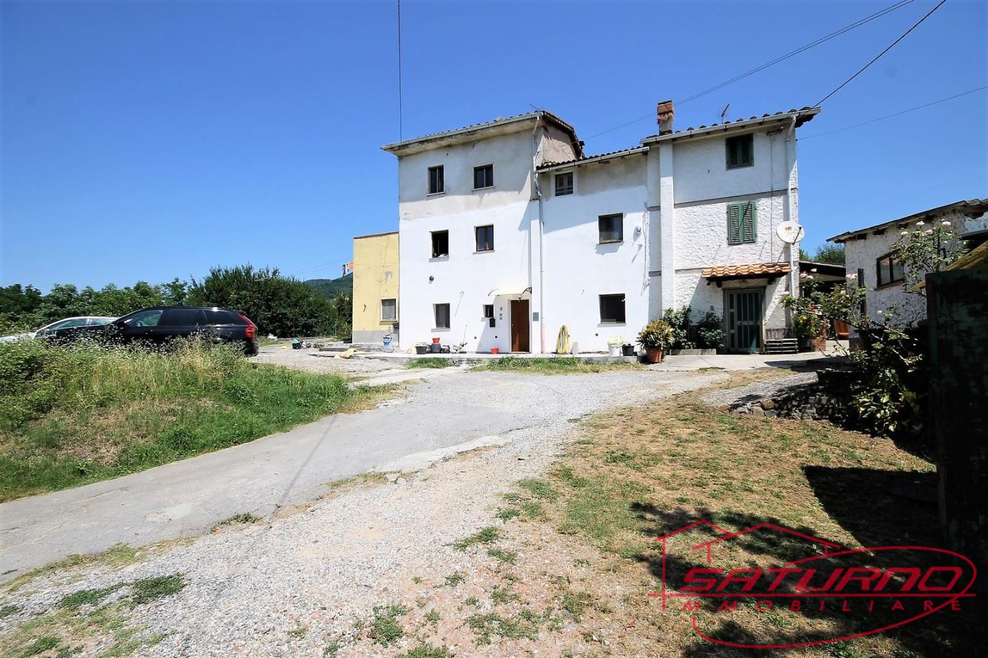 Appartamento in vendita a Capannori, 6 locali, prezzo € 298.000 | PortaleAgenzieImmobiliari.it