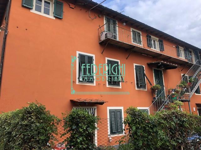 Appartamento in vendita a Lucca, 5 locali, prezzo € 50.000 | PortaleAgenzieImmobiliari.it