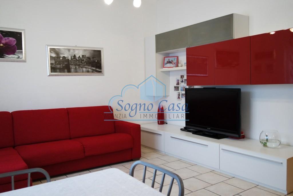 Appartamento in vendita a Carrara, 3 locali, prezzo € 108.000 | PortaleAgenzieImmobiliari.it
