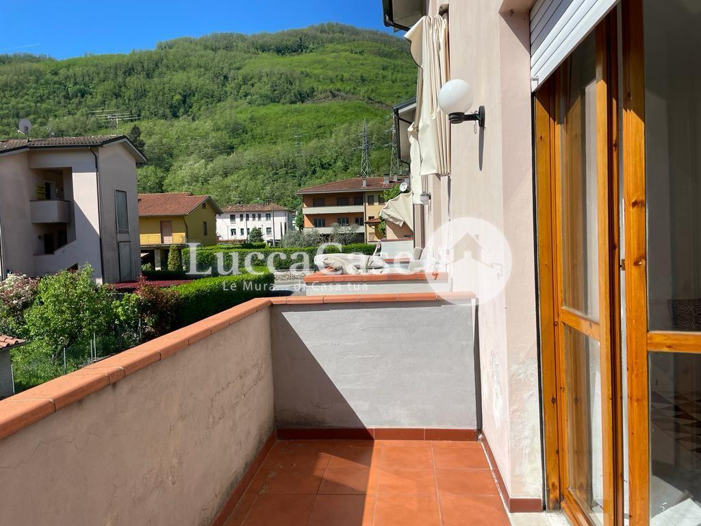 Villa a Schiera in vendita a Borgo a Mozzano, 4 locali, prezzo € 132.000 | PortaleAgenzieImmobiliari.it