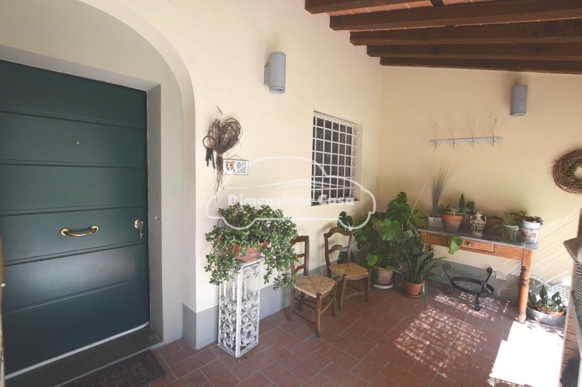 Appartamento in vendita a Lucca, 5 locali, prezzo € 495.000 | PortaleAgenzieImmobiliari.it
