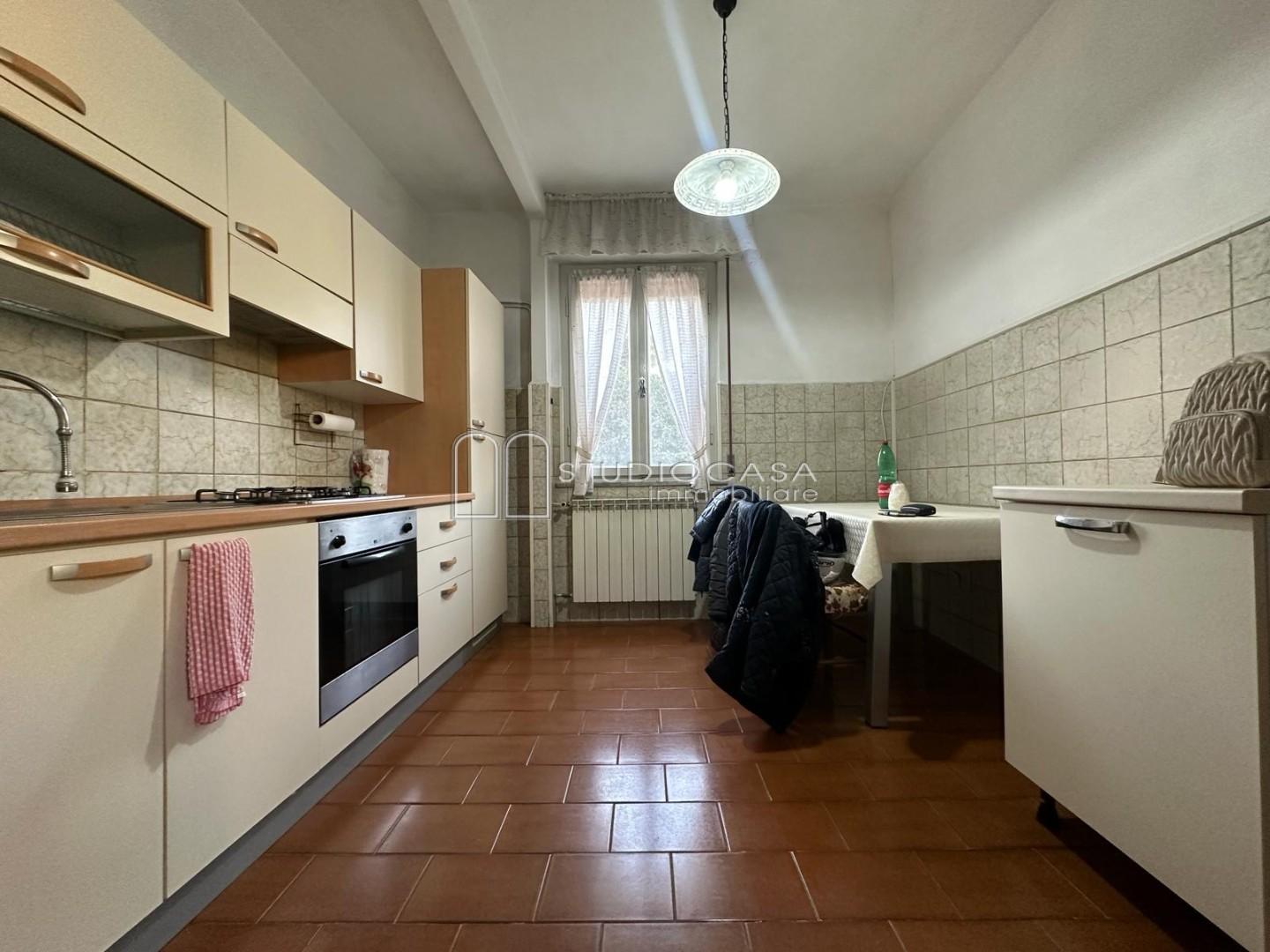 Appartamento in vendita a Pisa, 3 locali, prezzo € 120.000 | PortaleAgenzieImmobiliari.it