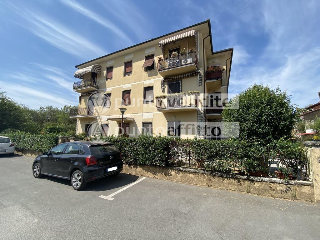 Appartamento in vendita a Lucca, 5 locali, prezzo € 169.000 | PortaleAgenzieImmobiliari.it