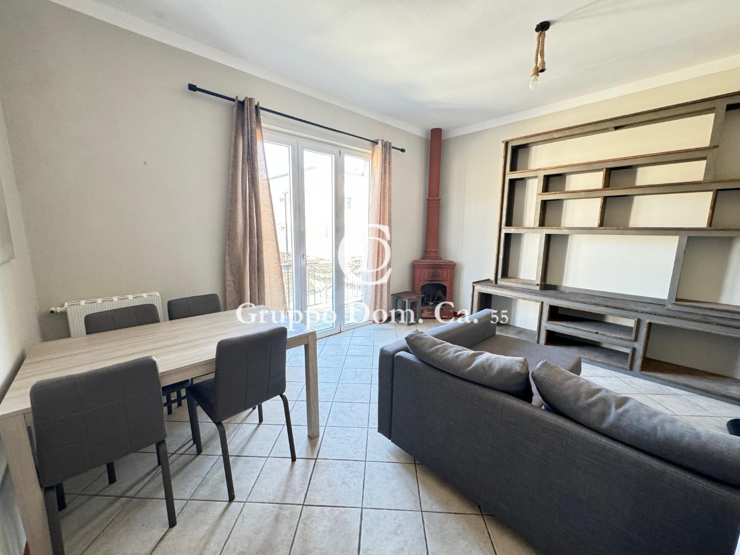 Appartamento in vendita a Forte dei Marmi, 7 locali, prezzo € 620.000 | PortaleAgenzieImmobiliari.it