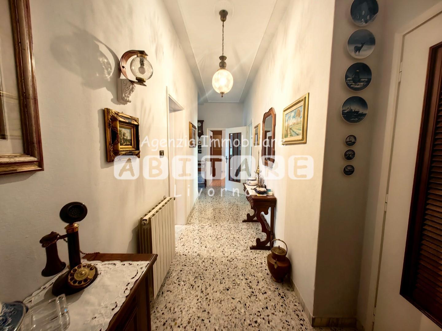 Appartamento in vendita a Livorno, 4 locali, prezzo € 153.000 | PortaleAgenzieImmobiliari.it