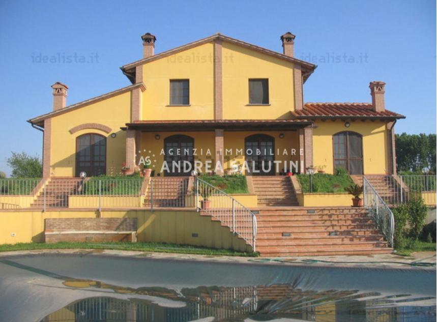 Villa in vendita a Montopoli in Val d'Arno, 8 locali, Trattative riservate | PortaleAgenzieImmobiliari.it