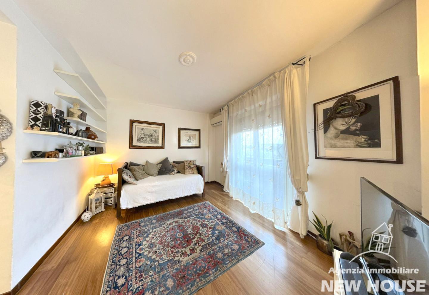 Appartamento in vendita a Pisa, 4 locali, prezzo € 165.000 | PortaleAgenzieImmobiliari.it