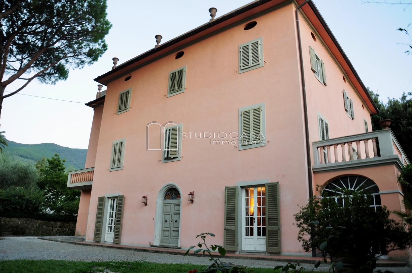 Villa in vendita a Calci, 30 locali, prezzo € 1.850.000 | PortaleAgenzieImmobiliari.it