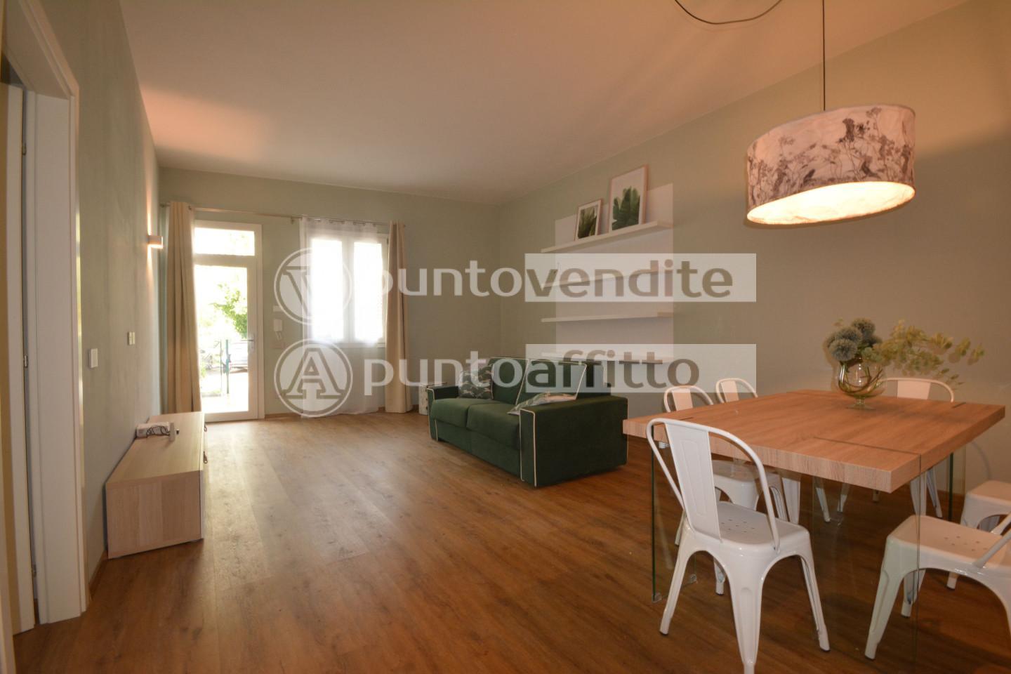 Appartamento in vendita a Lucca, 4 locali, prezzo € 270.000 | PortaleAgenzieImmobiliari.it