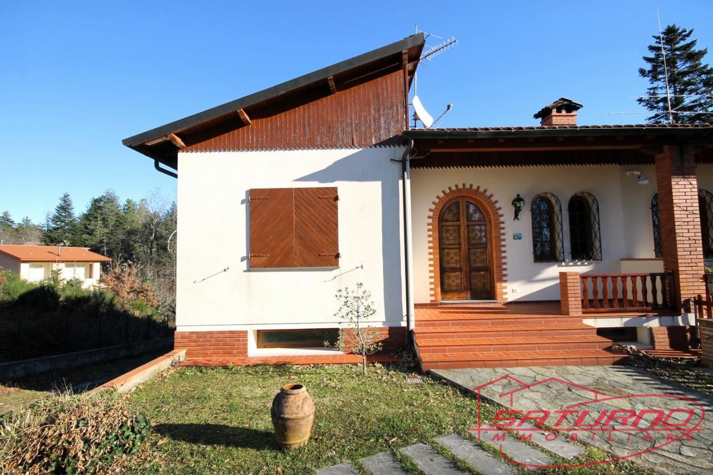 Villa Bifamiliare in vendita a Villa Basilica, 6 locali, prezzo € 165.000 | PortaleAgenzieImmobiliari.it