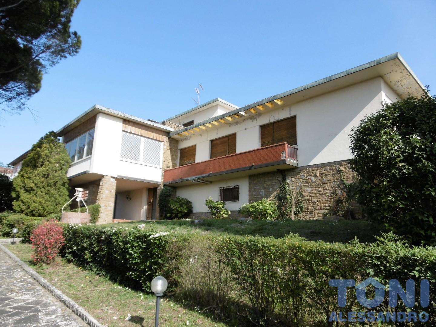 Villa in Vendita a Montelupo Fiorentino