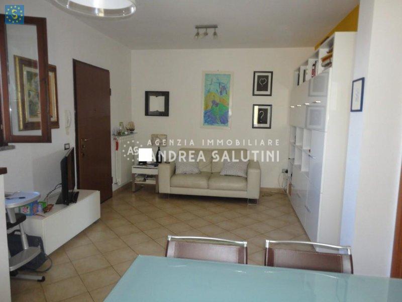 Appartamento in vendita a Calcinaia, 3 locali, prezzo € 135.000 | PortaleAgenzieImmobiliari.it