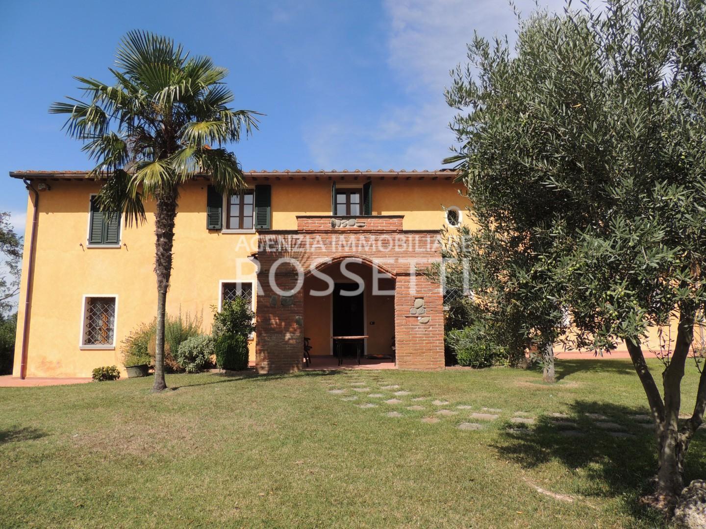 Villa in vendita a Fucecchio, 9 locali, prezzo € 750.000 | PortaleAgenzieImmobiliari.it
