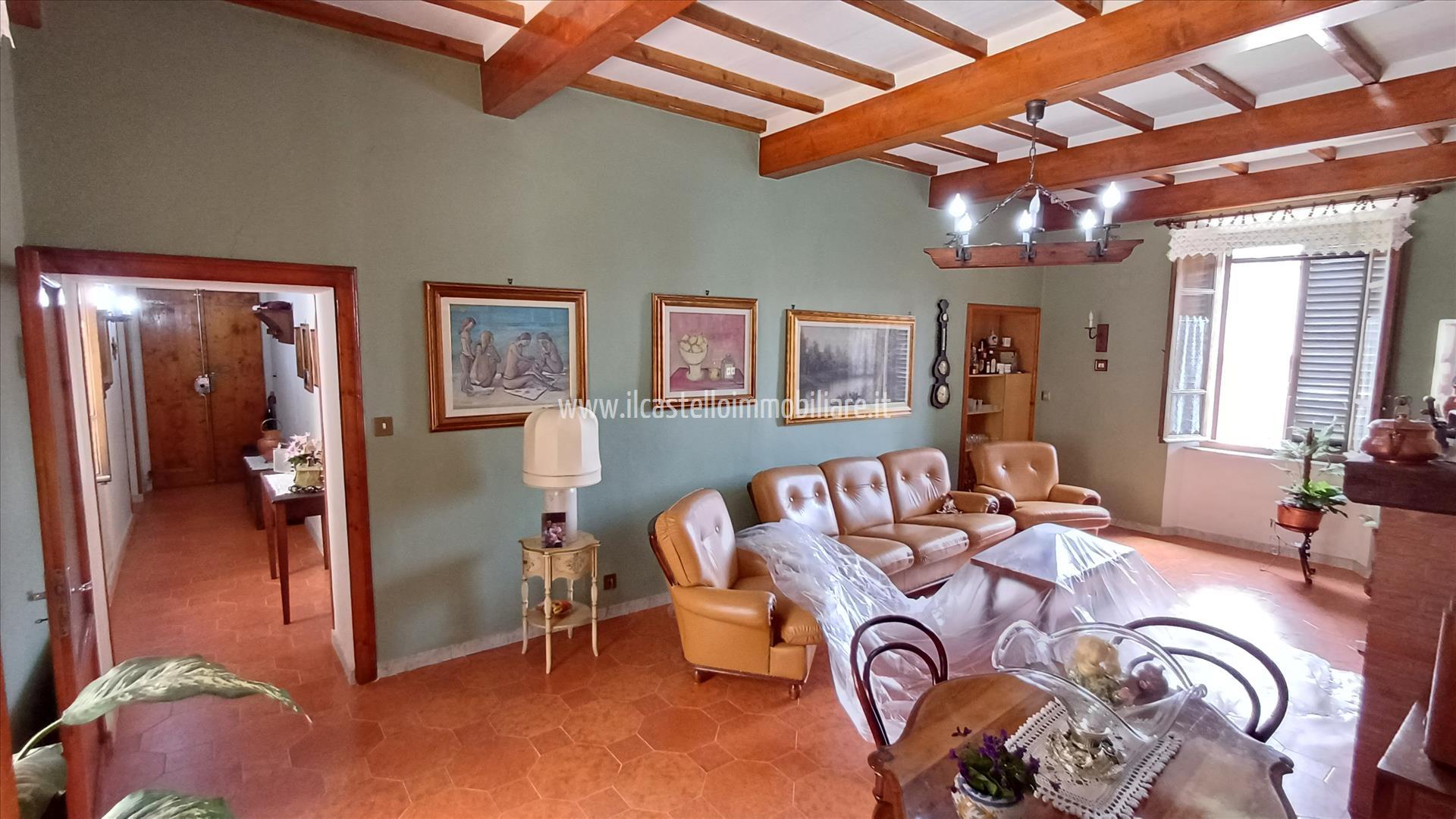 Appartamento in vendita a Sarteano, 4 locali, prezzo € 149.000 | PortaleAgenzieImmobiliari.it