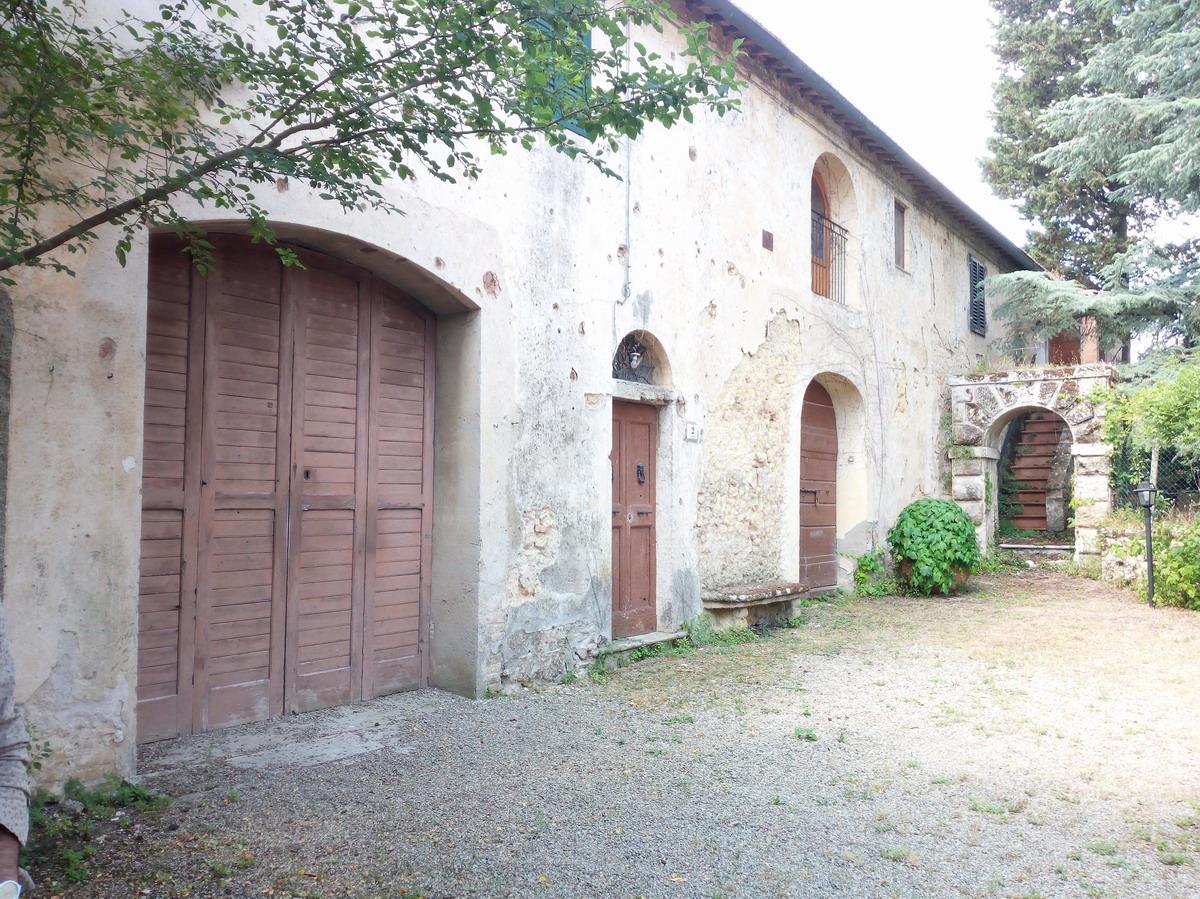 Villa in vendita a Poggibonsi, 6 locali, Trattative riservate | PortaleAgenzieImmobiliari.it
