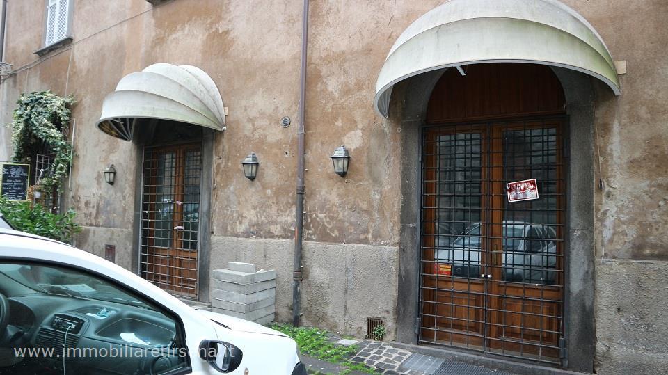 Negozio / Locale in Affitto a Orvieto