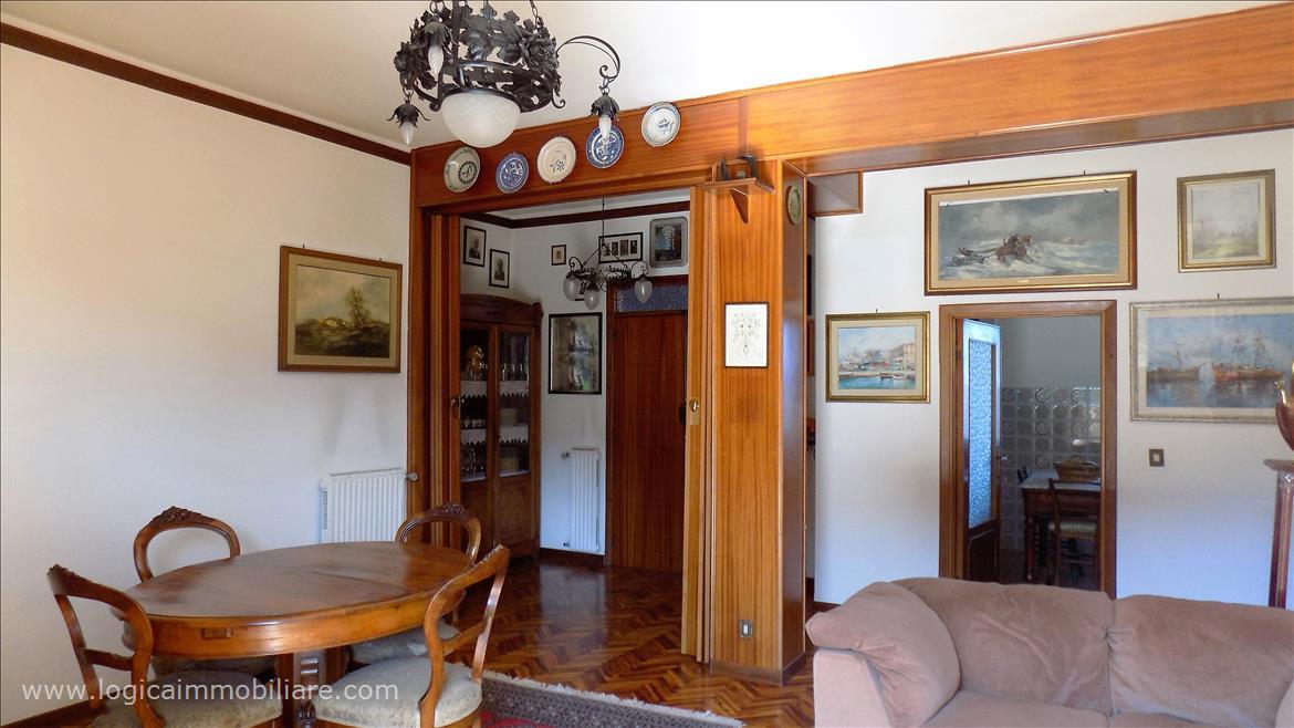 Appartamento in vendita a Montepulciano, 3 locali, prezzo € 109.000 | PortaleAgenzieImmobiliari.it