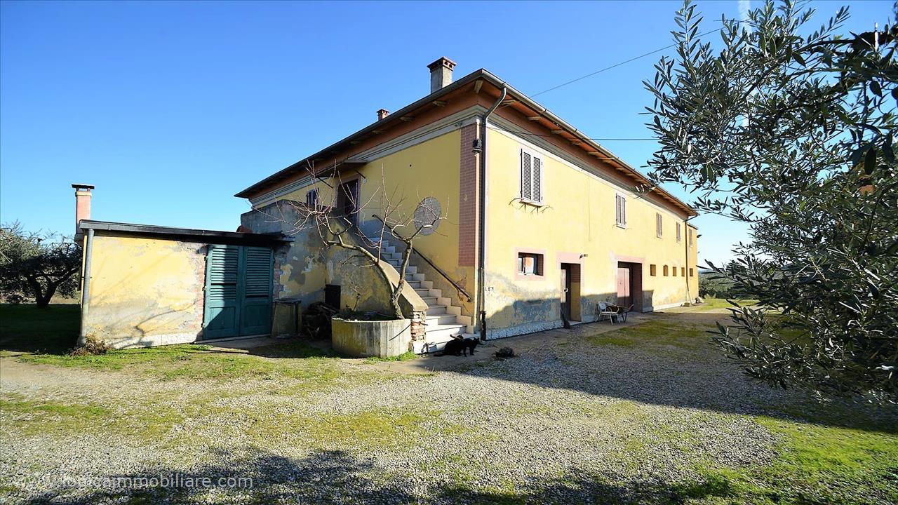 Rustico / Casale in vendita a Chianciano Terme, 6 locali, prezzo € 355.000 | PortaleAgenzieImmobiliari.it