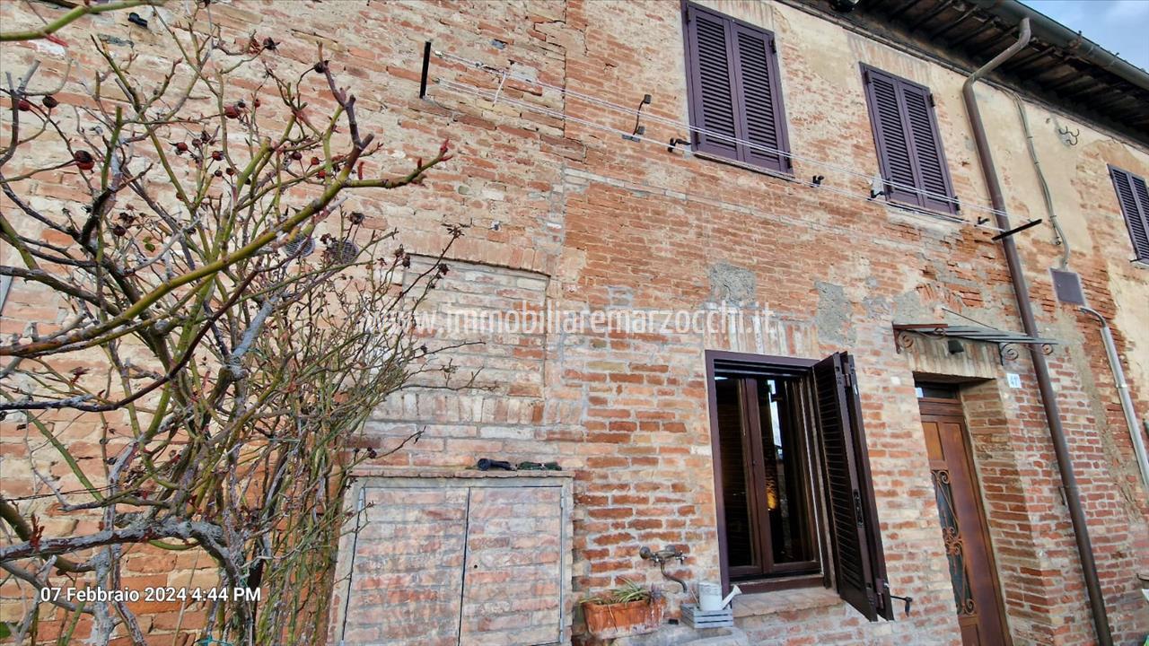 Appartamento in vendita a Siena, 3 locali, prezzo € 360.000 | PortaleAgenzieImmobiliari.it