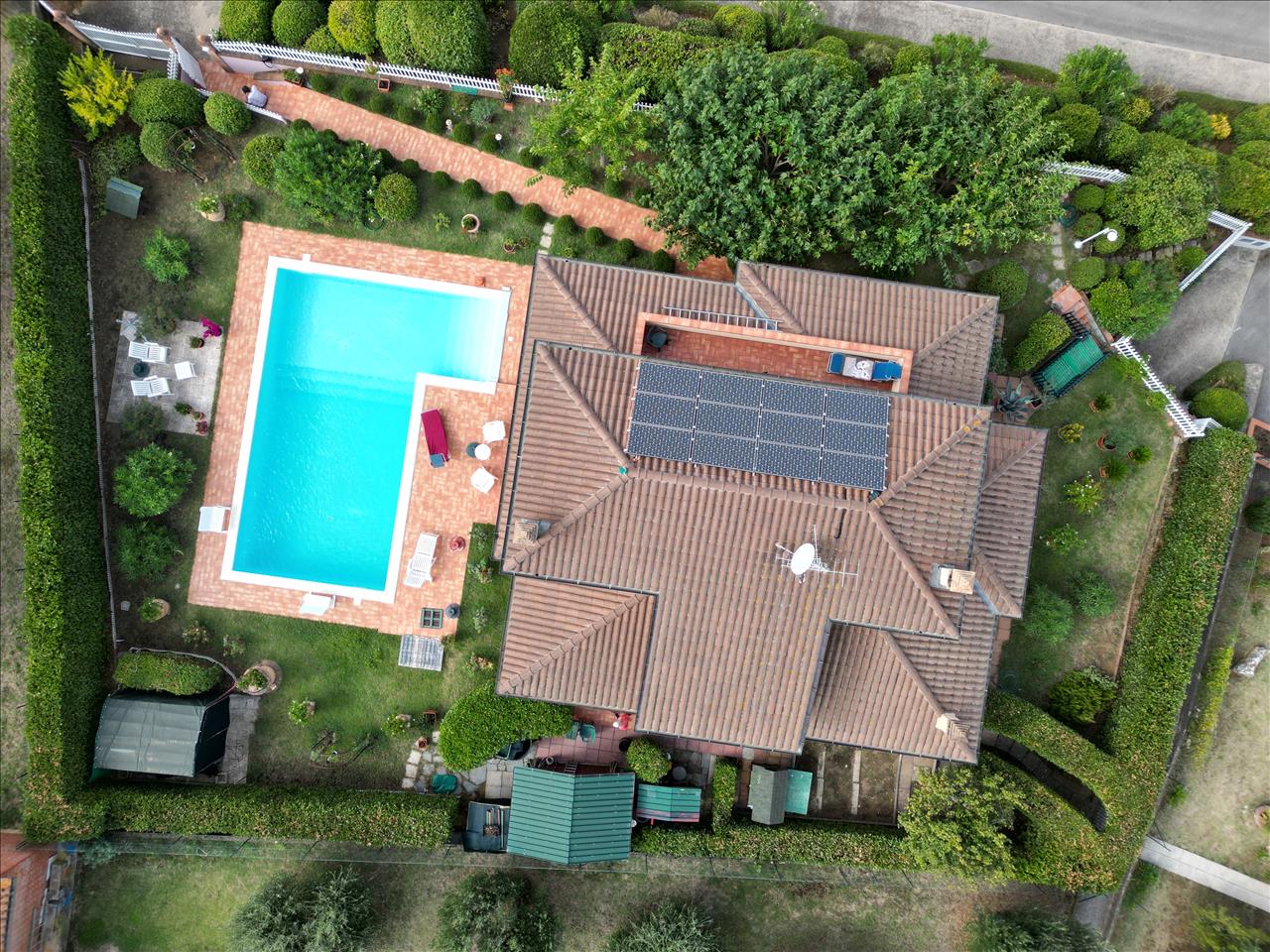 Villa in vendita a Castiglione del Lago, 4 locali, prezzo € 600.000 | PortaleAgenzieImmobiliari.it