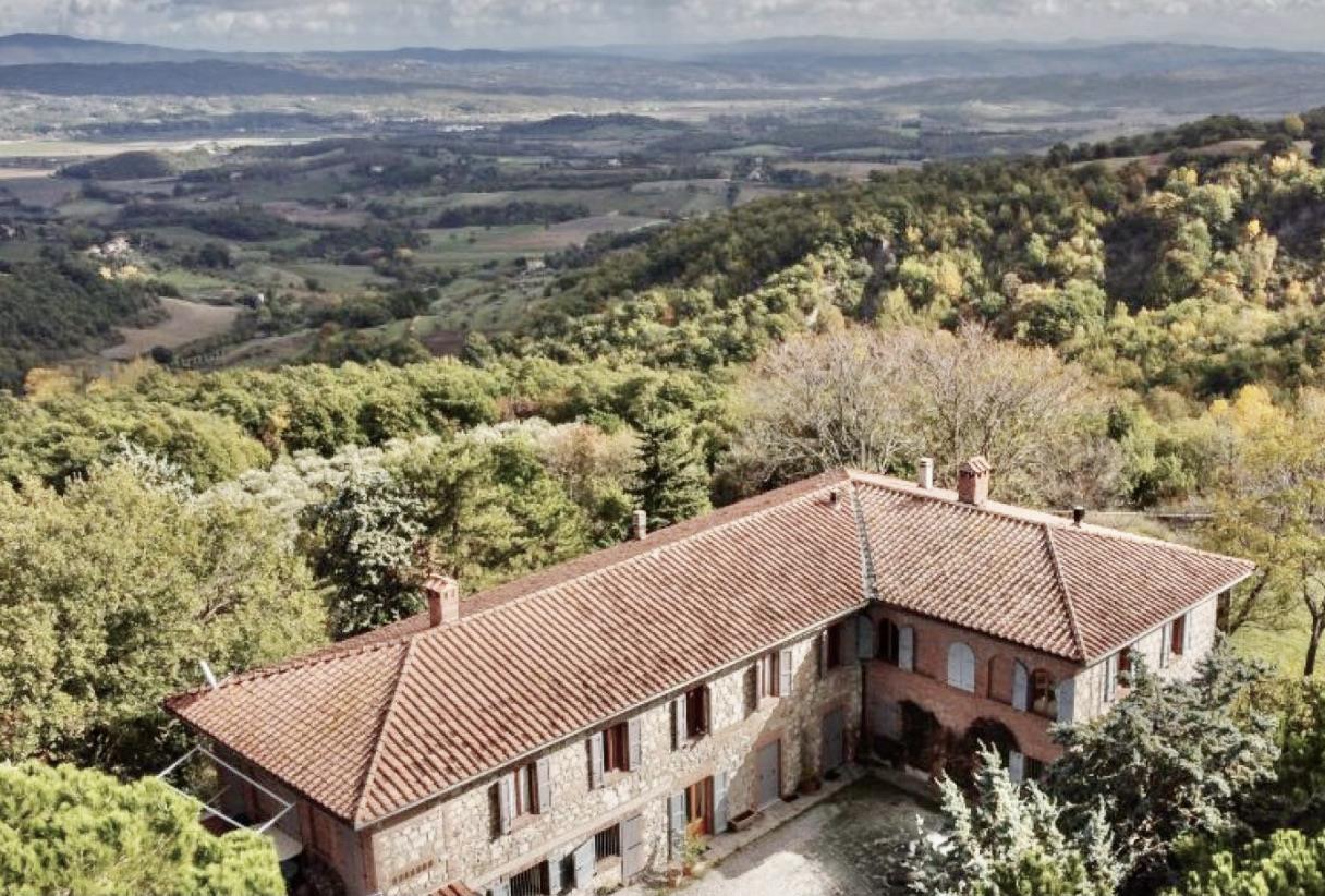 Rustico / Casale in vendita a Cetona, 5 locali, prezzo € 1.450.000 | PortaleAgenzieImmobiliari.it