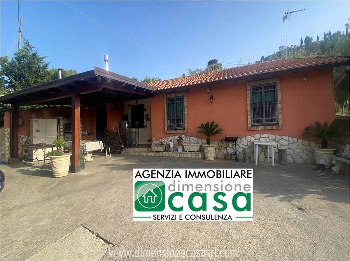 Villa in vendita a San Cataldo, 2 locali, prezzo € 108.000 | PortaleAgenzieImmobiliari.it
